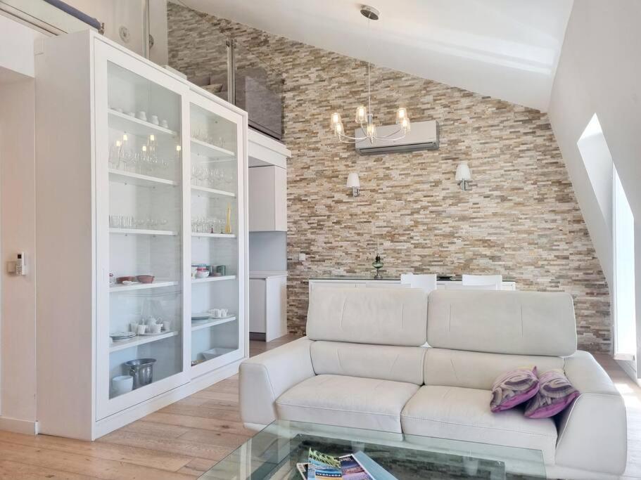 Aurore Duplex - New Apartment Lissabon Exterior foto