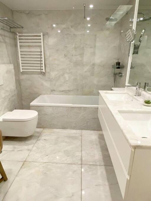 Aurore Duplex - New Apartment Lissabon Exterior foto